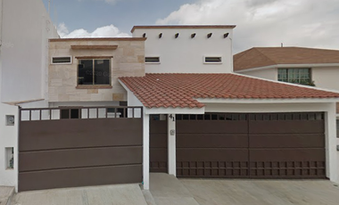 CASA EN RESIDENCIAL LAS CUMBRES, XALAPA-ENRIQUEZ, VERACRUZ.