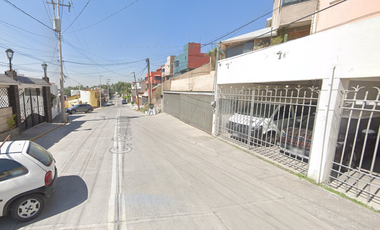 CASA EN LOS PIRULES, ESTADO DE MÉXICO.