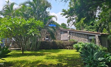 Casa en venta en Tepoztlán Morelos, con 3 recámaras
