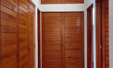 Casa en venta en Tepoztlán Morelos, con 3 recámaras