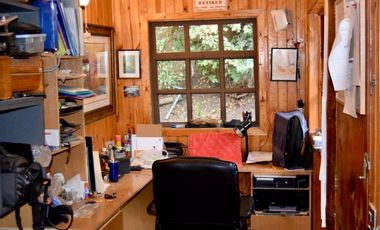 EXTRANJERO POR VIAJE VENDE CASA FRENTE A LAGUNA TORCA - MARAVILLOSO TERRENO