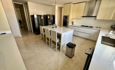 APARTAMENTO DE 4 HABITACIONES CON BAÑO