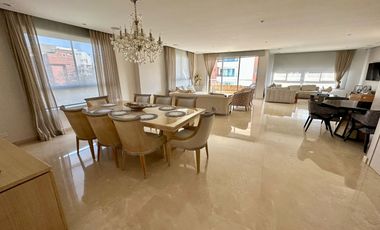 APARTAMENTO DE 4 HABITACIONES CON BAÑO