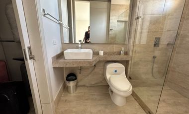 APARTAMENTO DE 4 HABITACIONES CON BAÑO
