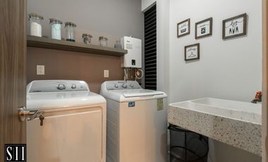 CASA VENTA, CONDOMINIO CON AMENIDADES, C: 132.75 M2 T: 119.40 M2, 3 REC. 2.5 BAÑOS.