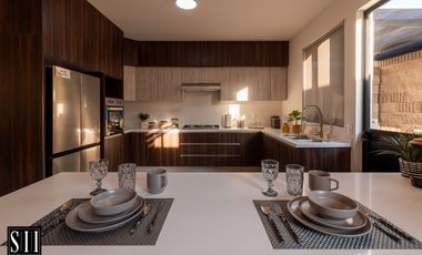 CASA VENTA, CONDOMINIO CON AMENIDADES, C: 171 M2 T: 127.40 M2, 3 REC. 2.5 BAÑOS.