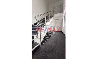 Departamento En Venta 2Do Piso, Area 100 M2