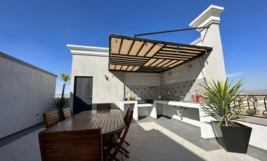En Venta Amplio Departamento con Roof Garden a 30 mins del AIFA.