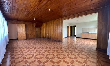 Se Vende Amplia Propiedad Habitacional / Comercial  en Avenida principal de Paillaco, Región de Los Ríos.
