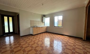 Se Vende Amplia Propiedad Habitacional / Comercial  en Avenida principal de Paillaco, Región de Los Ríos.