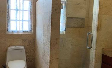 RESIDENCIA EN VENTA EN SANTA ANITA CAMPO DE GOLF 1ra. SECCION