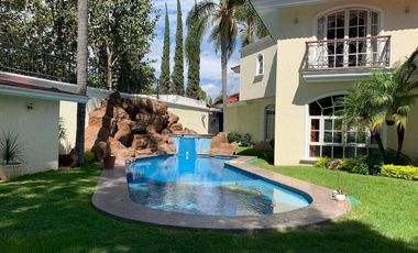 RESIDENCIA EN VENTA EN SANTA ANITA CAMPO DE GOLF 1ra. SECCION