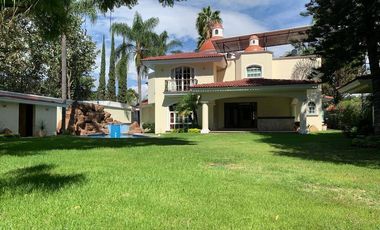 RESIDENCIA EN VENTA EN SANTA ANITA CAMPO DE GOLF 1ra. SECCION