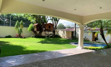 RESIDENCIA EN VENTA EN SANTA ANITA CAMPO DE GOLF 1ra. SECCION