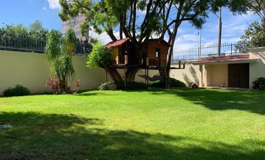 RESIDENCIA EN VENTA EN SANTA ANITA CAMPO DE GOLF 1ra. SECCION