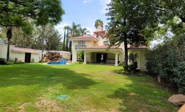 RESIDENCIA EN VENTA EN SANTA ANITA CAMPO DE GOLF 1ra. SECCION