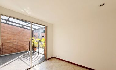VENTA CASA ALTOS DEL POBLADO MEDELLÍN