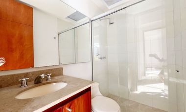 VENTA CASA ALTOS DEL POBLADO MEDELLÍN