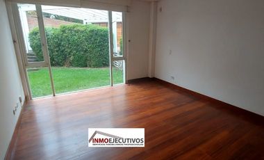 Espectacular Casa de Venta, doble seguridad en conjunto de 4 casas. LA VIÑA-TUMBACO