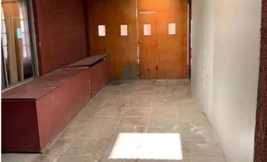 CASA AMPLIA EN CONDOMINIO EL ALTO