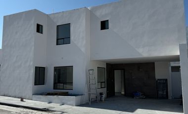 Casa NUEVA en Privanzas Mirasierra