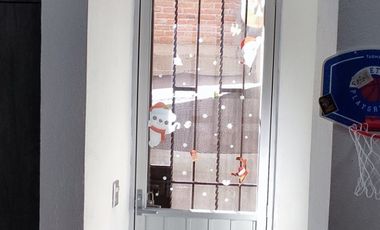 VENTA CASA DE UNA PLANTA EN EL FRACC CARDONAL $950,000