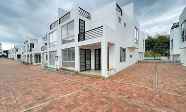 CASA EN VENTA CONJUNTO RESIDENCIAL PALMAS DE IRAKA II LA MESA CUNDINAMRCA