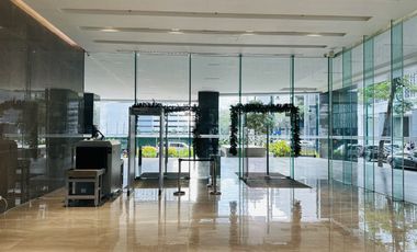 Park Triangle Corporate Plaza - office space for sale