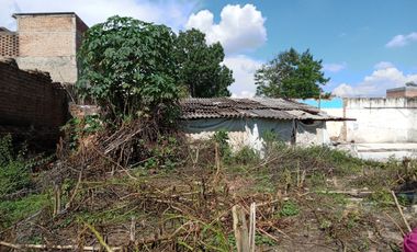 TERRENO EN  EL CENTRO DE TLAQUEPAQUE