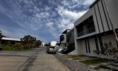 Casa en Venta Coto Avellano $7,100,000.00 en Valle Imperial