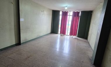 Departamento en Alquiler en la Avenida Portete, 2 Habitaciones, 1 Baño, Balcón, Sur de Guayaquil.