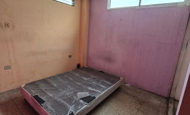 Departamento en Alquiler en la Avenida Portete, 2 Habitaciones, 1 Baño, Balcón, Sur de Guayaquil.