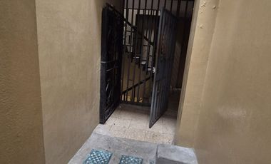 Departamento en Alquiler en la Avenida Portete, 2 Habitaciones, 1 Baño, Balcón, Sur de Guayaquil.