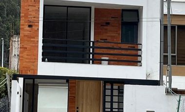Elegante villa en venta por estrenar sector Río Amarillo, exclusivo sector, crédito VIP.