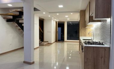 Elegante villa en venta por estrenar sector Río Amarillo, exclusivo sector, crédito VIP.