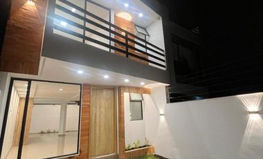 Elegante villa en venta por estrenar sector Río Amarillo, exclusivo sector, crédito VIP.