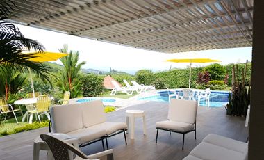 EXCLUSIVA CASA CAMPESTRE. Sector San Bernardo del viento (Manizales).