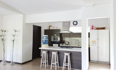 EXCLUSIVA CASA CAMPESTRE. Sector San Bernardo del viento (Manizales).