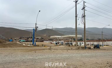 Terreno Industrial En Esquina - 3 Frentes - 5000M2 - Zona Industrial | A 25 Minutos Del Aeropuerto |  Ventanilla