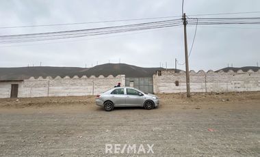 Terreno Industrial En Esquina - 3 Frentes - 5000M2 - Zona Industrial | A 25 Minutos Del Aeropuerto |  Ventanilla