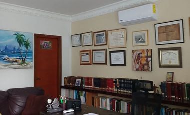EDIFICIO EN ARRIENDO- MANGA