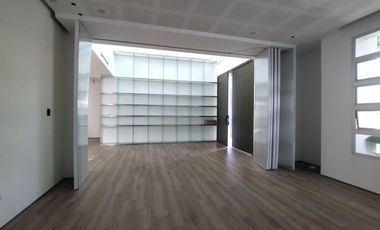 Casa en arriendo en El Golf.