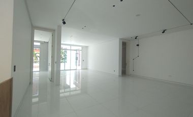 Casa en arriendo en El Golf.