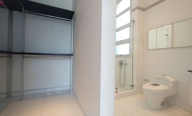 Casa en arriendo en El Golf.