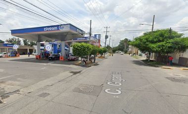 Casa en Col. San Andres, Guadalajara, Jal.
