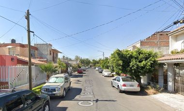 Casa en Col. San Andres, Guadalajara, Jal.