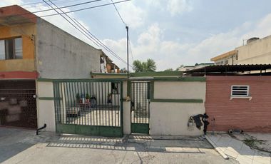 VENTA DE CASA EN RECUPERACION, MAR CARIBE LOMA LINDA NL. SH05