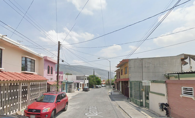 VENTA DE CASA EN RECUPERACION, MAR CARIBE LOMA LINDA NL. SH05