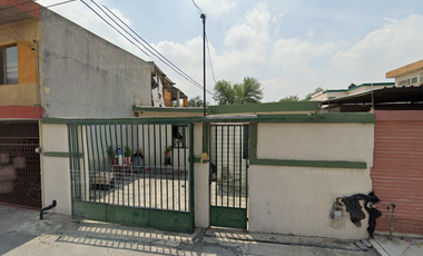 VENTA DE CASA EN RECUPERACION, MAR CARIBE LOMA LINDA NL. SH05