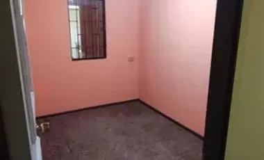 Casa en venta 4 Dormitorios 1 y 1/2 Baños, en Conchalí